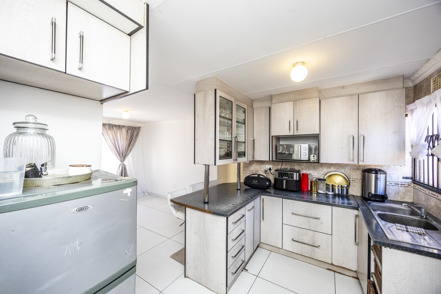 4 Bedroom Property for Sale in Haven Hills Eastern Cape